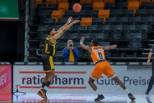 定性之间找 定性之间找